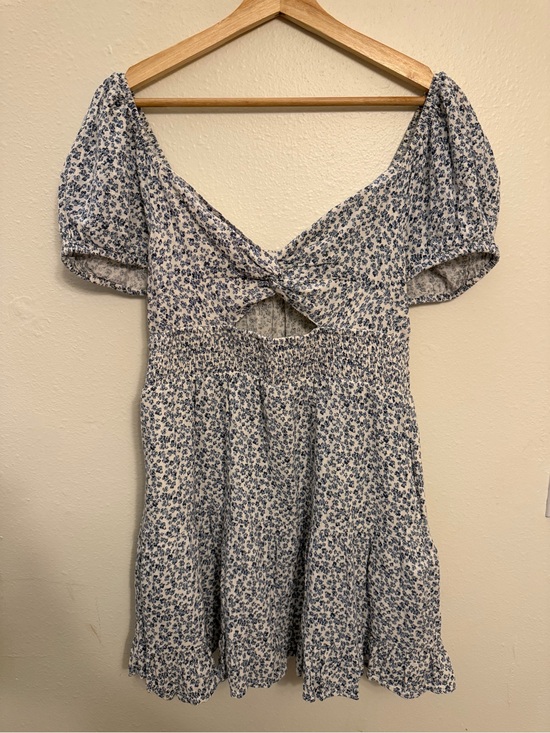 American Eagle Outfitters Dresses & Skirts - American Eagle Outfitters Blue Floral Tie-Front Mini Dress